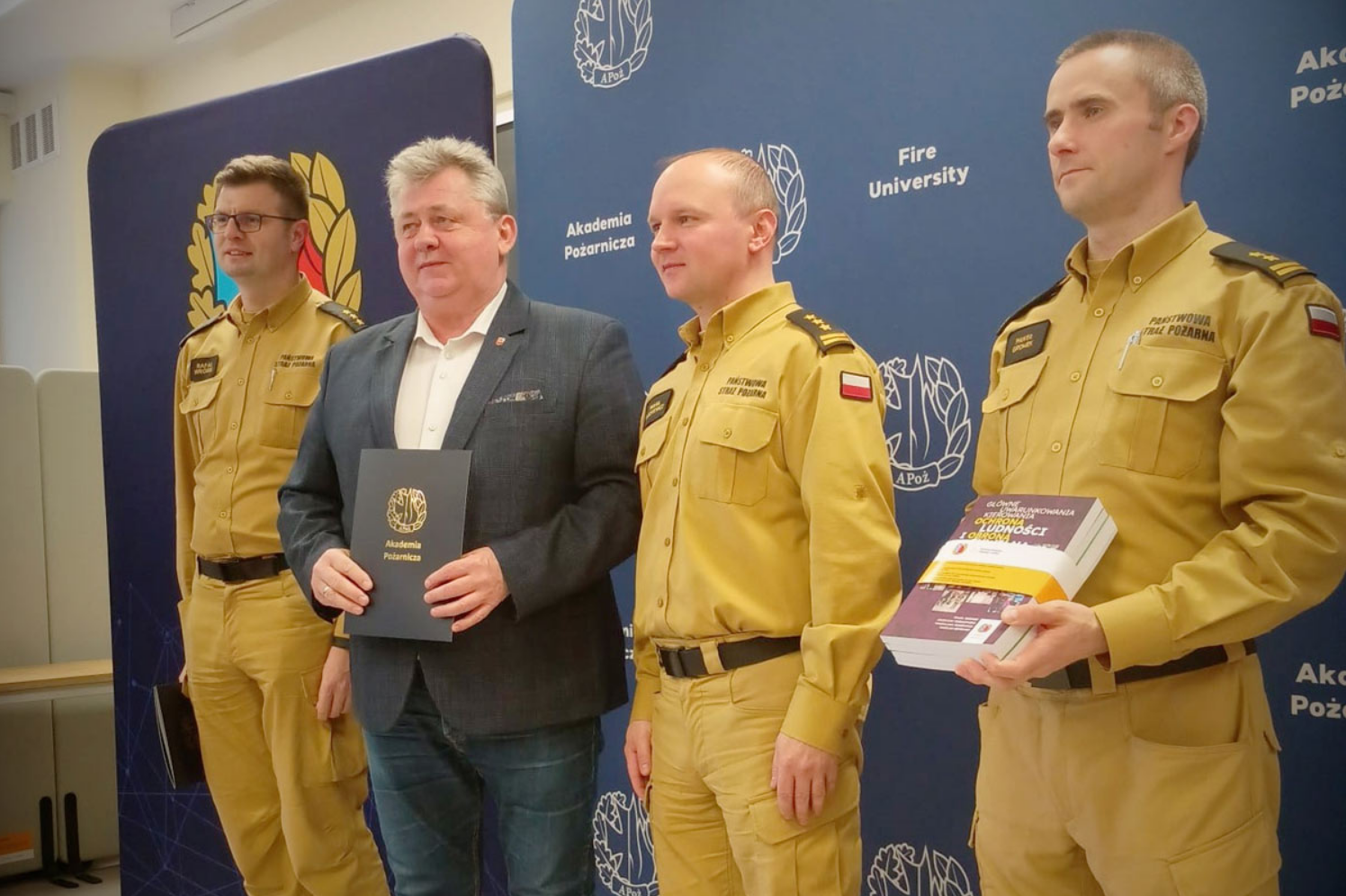 Bezpieczeństwo powiatu i obrona cywilna – Starosta na specjalistycznym szkoleniu